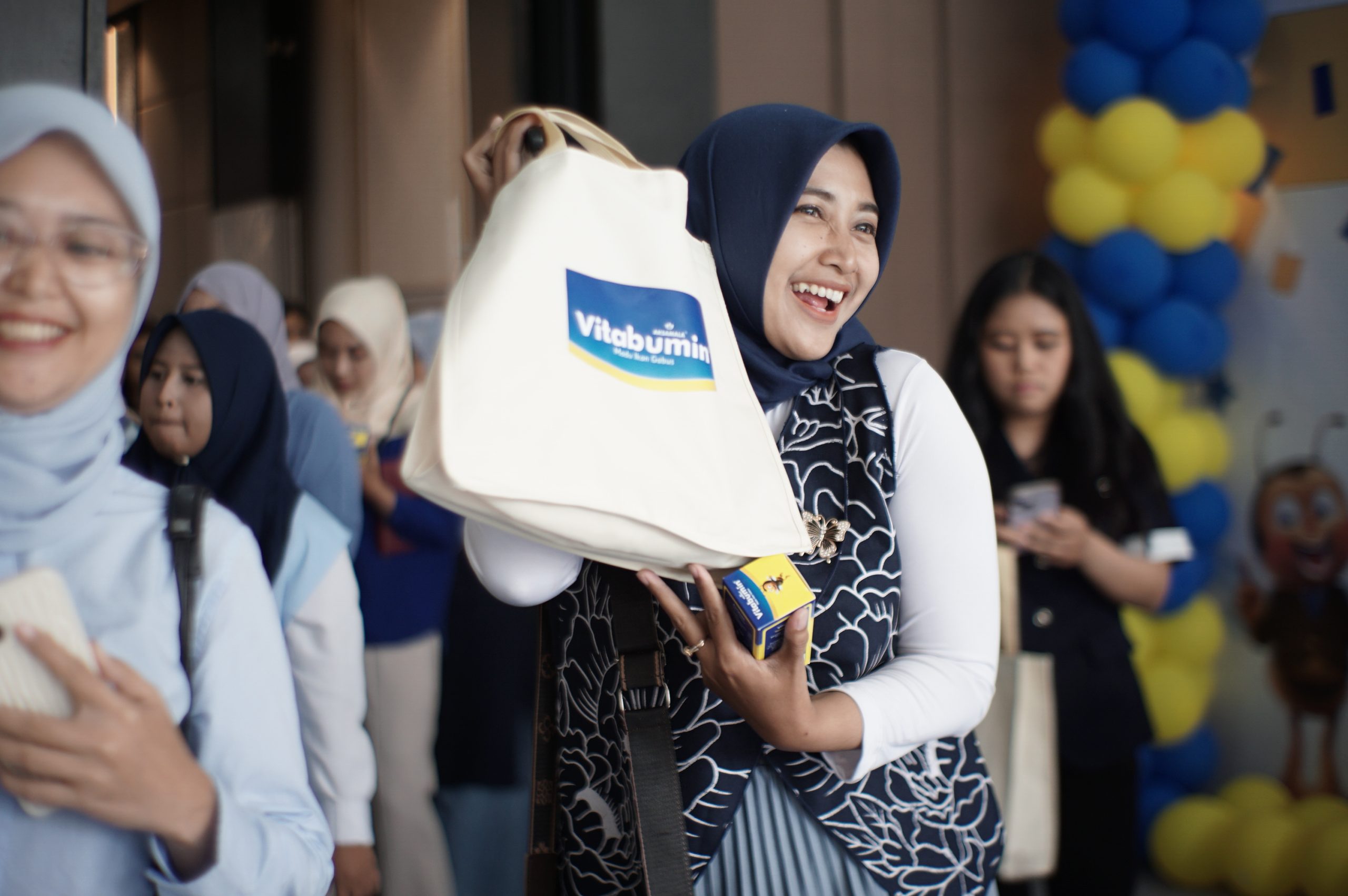 Panduan Lengkap Event Organizer dalam Produksi Merchandise Event yang Efektif untuk Brand Activation